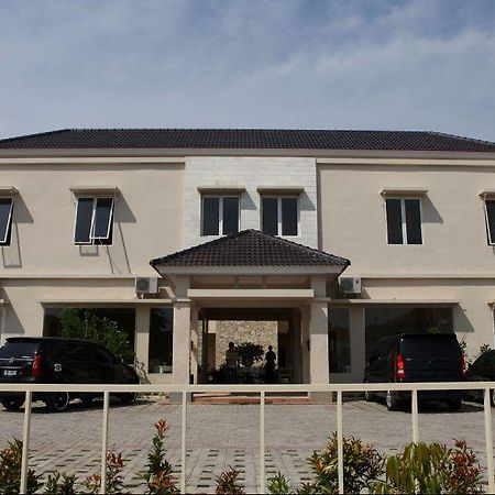 Hotel Roemah Moesi Medan Zewnętrze zdjęcie