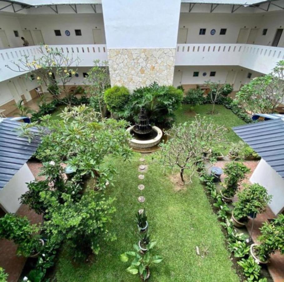 Hotel Roemah Moesi Medan Zewnętrze zdjęcie