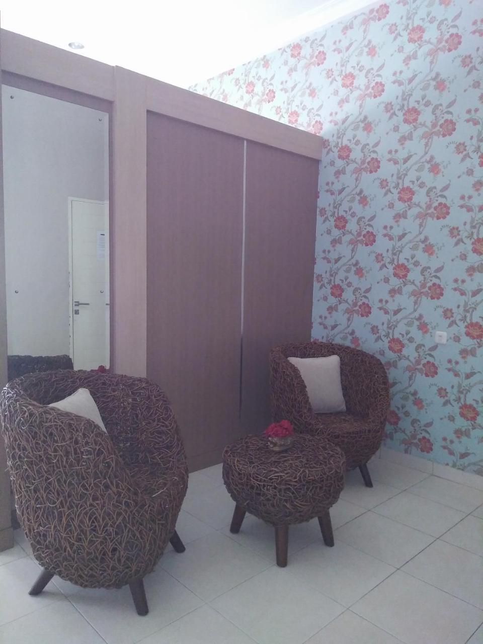 Hotel Roemah Moesi Medan Zewnętrze zdjęcie